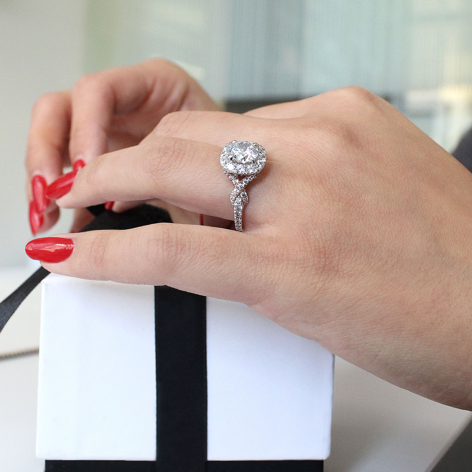 18K White-Rose Gold Round Halo Diamond Engagement Ring angle 