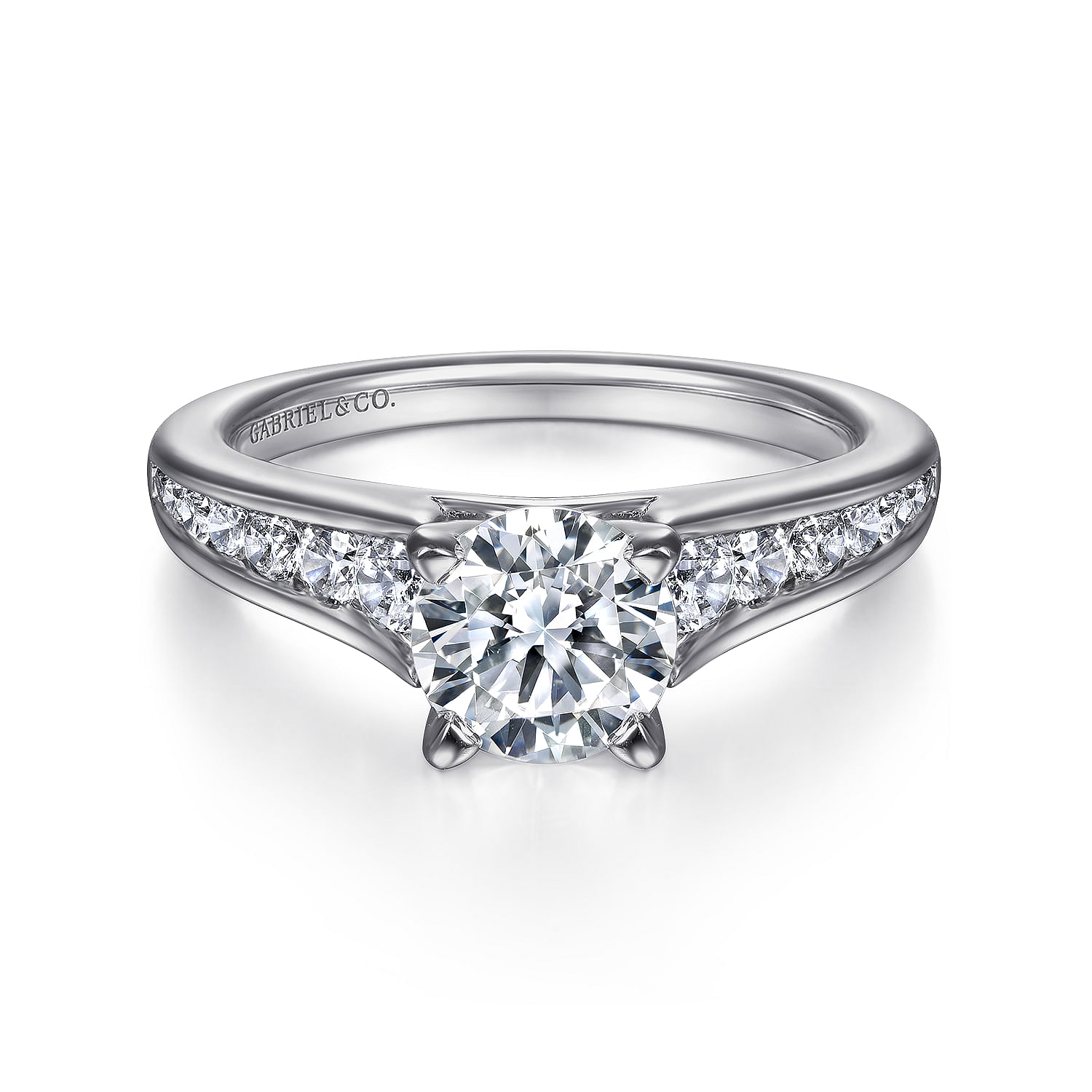 Nicola - Platinum Round Diamond Engagement Ring