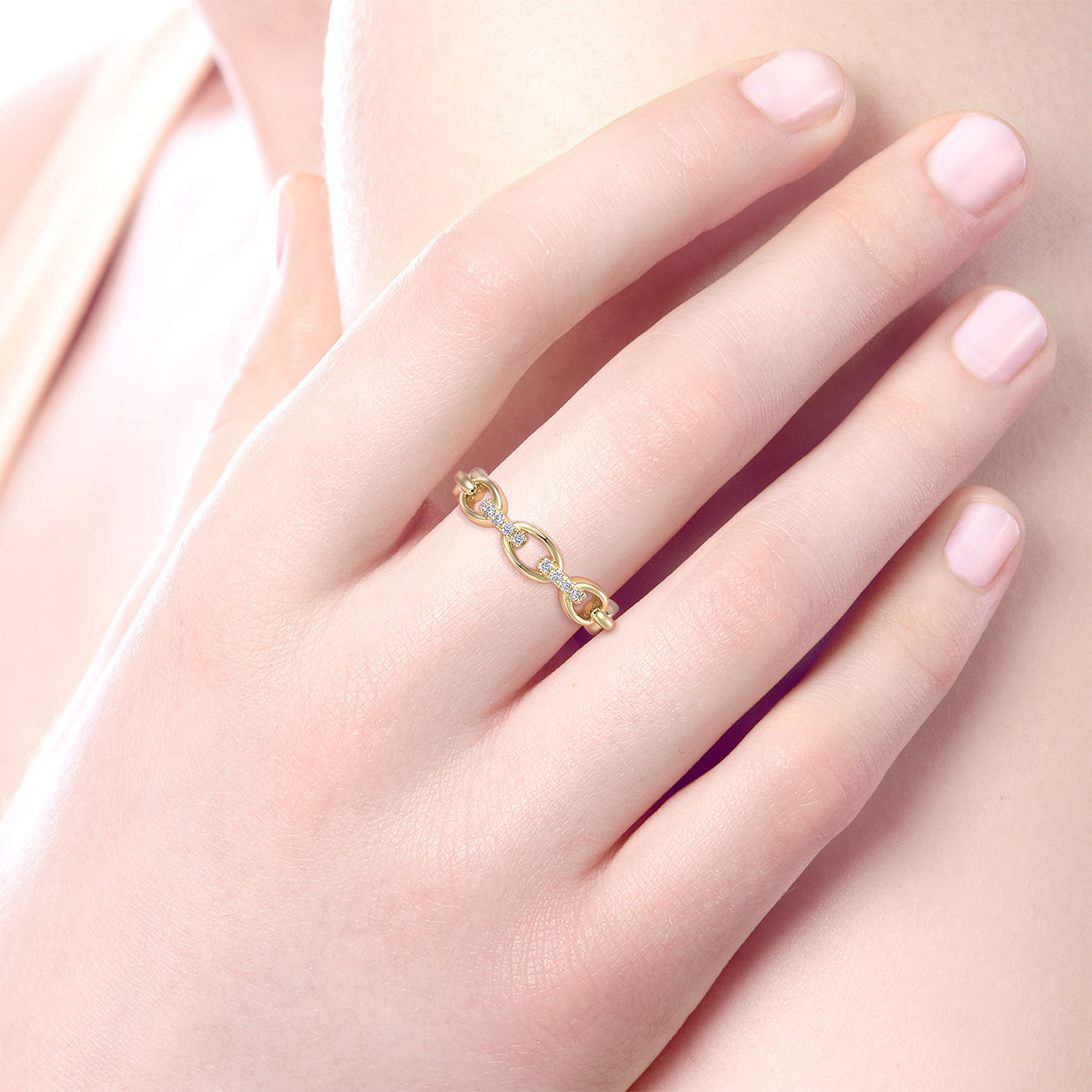 14K Yellow Gold Diamond Oval Link Chain Ladies Ring