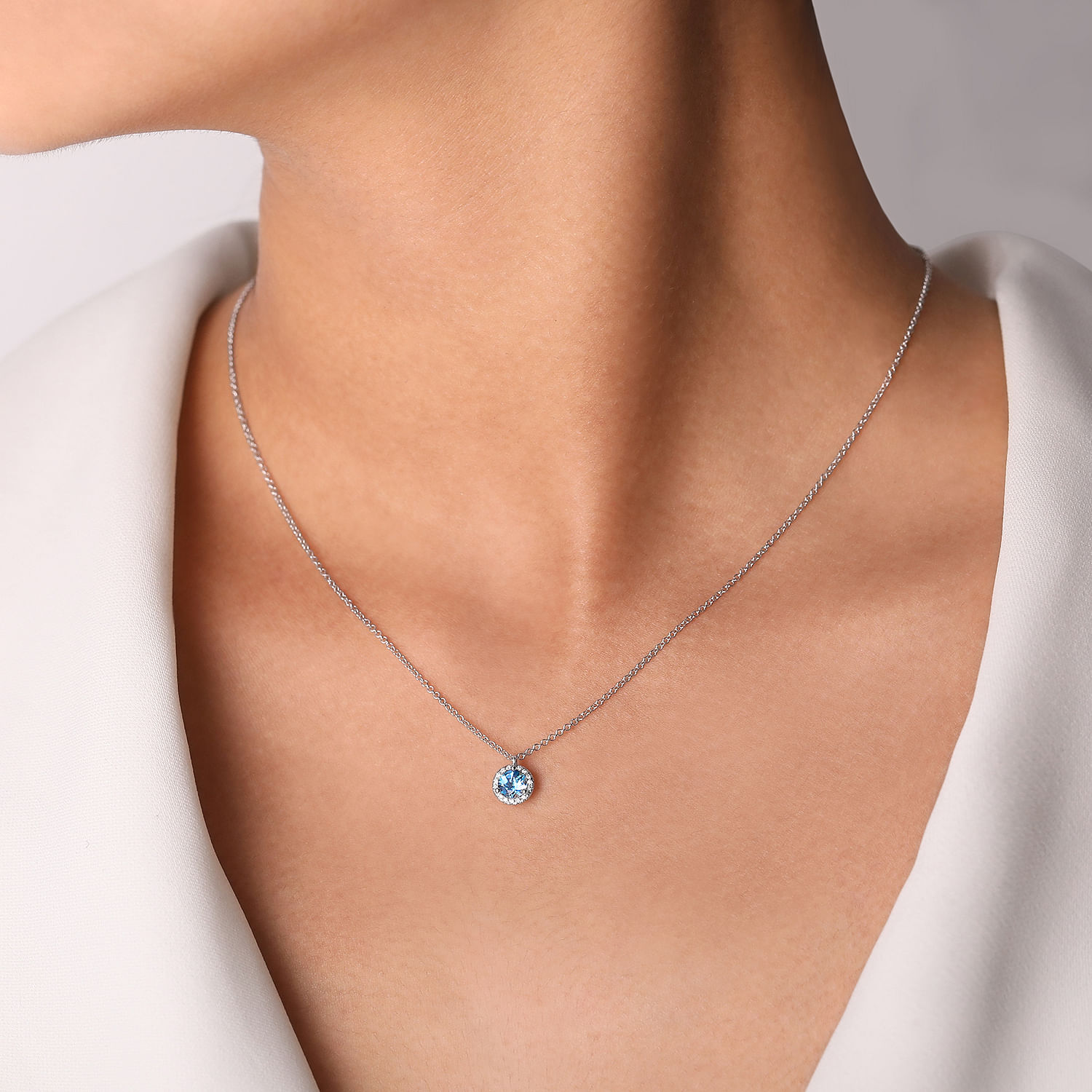 18 inch 14K White Gold Round Blue Topaz and Diamond Halo Pendant Necklace