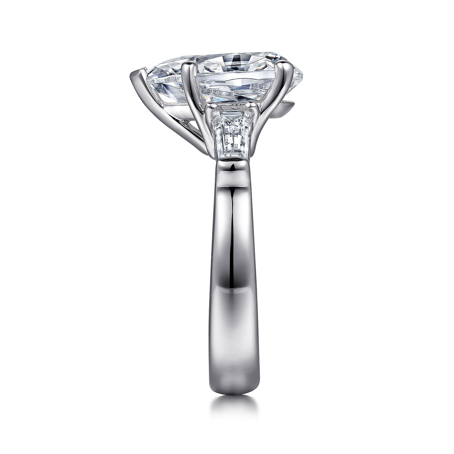 18K White Gold Pear Shape Three Stone Diamond Engagement Ring