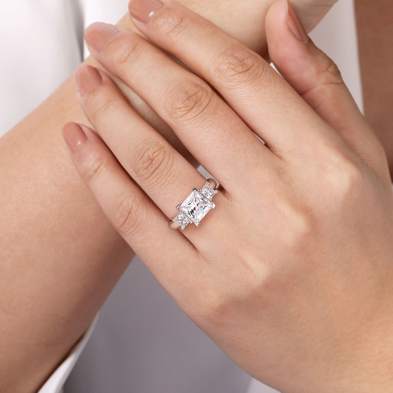 18K White Gold Princess Cut Three Stone Diamond Engagement Ring