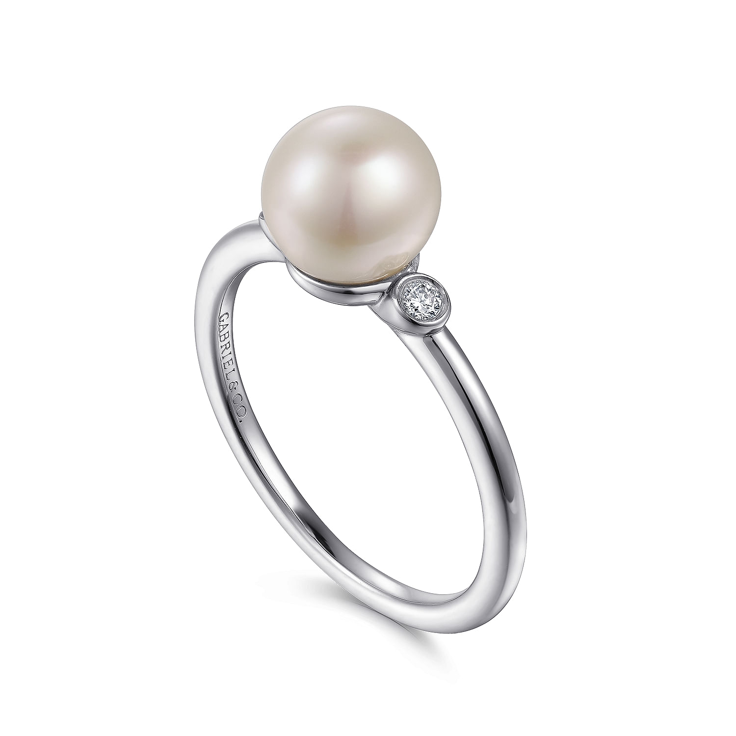 925 Sterling Silver Pearl Ring with Bezel Set Side Diamonds