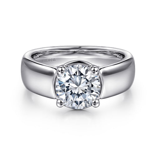 14K White Gold Solitaire Ring Featuring 1.04ct Round Natural Brilliant Diamond