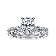 Gorgeous Oval Engagement Rings | Gabriel & Co.